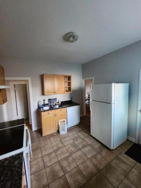 3 bedroom apartment in Downtown Halifax